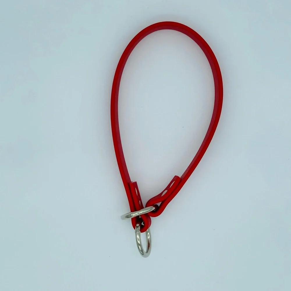 New dog collar red BioThane